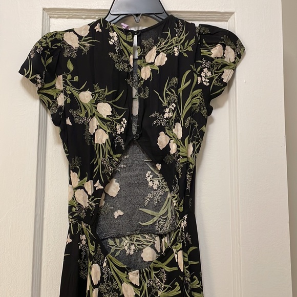Reformation Gavin dress in black floral size 0 - Picture 6 of 7